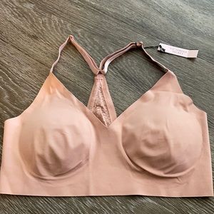 NWT seamless bralette